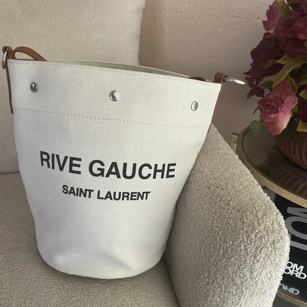 SOLD!!!!! Saint Laurent bucket bag - Picture 1 of 5
